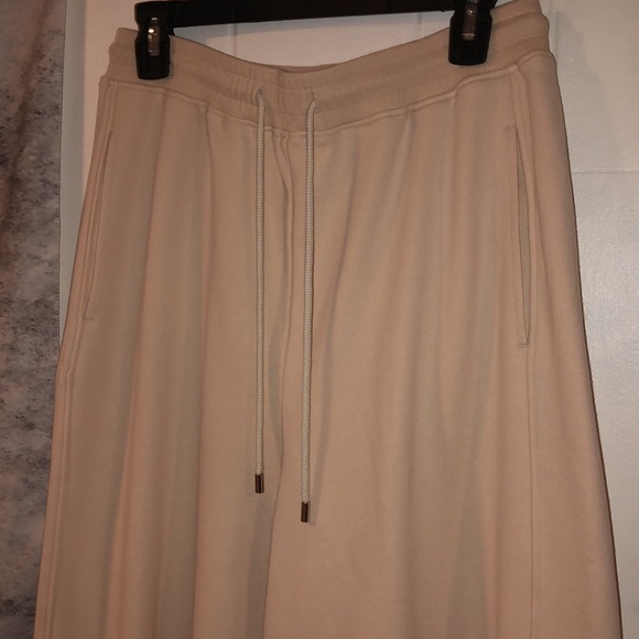 Lattelier Tan High-Waisted Drawstring Pipe-Shaped Jogger Size Medium Brand New - Picture 9 of 16